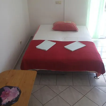 Branko Appartement *